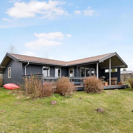 Beautiful In With 3 Bedrooms Ferienhaus *